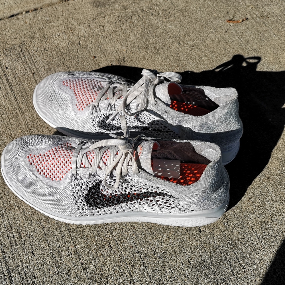 NIKE FREE SHOES